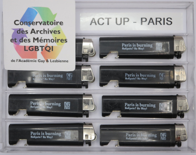 Collection Act Up-Paris briquets Paris is burning